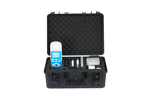 1758096971224133.jpg 便攜水質(zhì)測(cè)定儀3.jpg